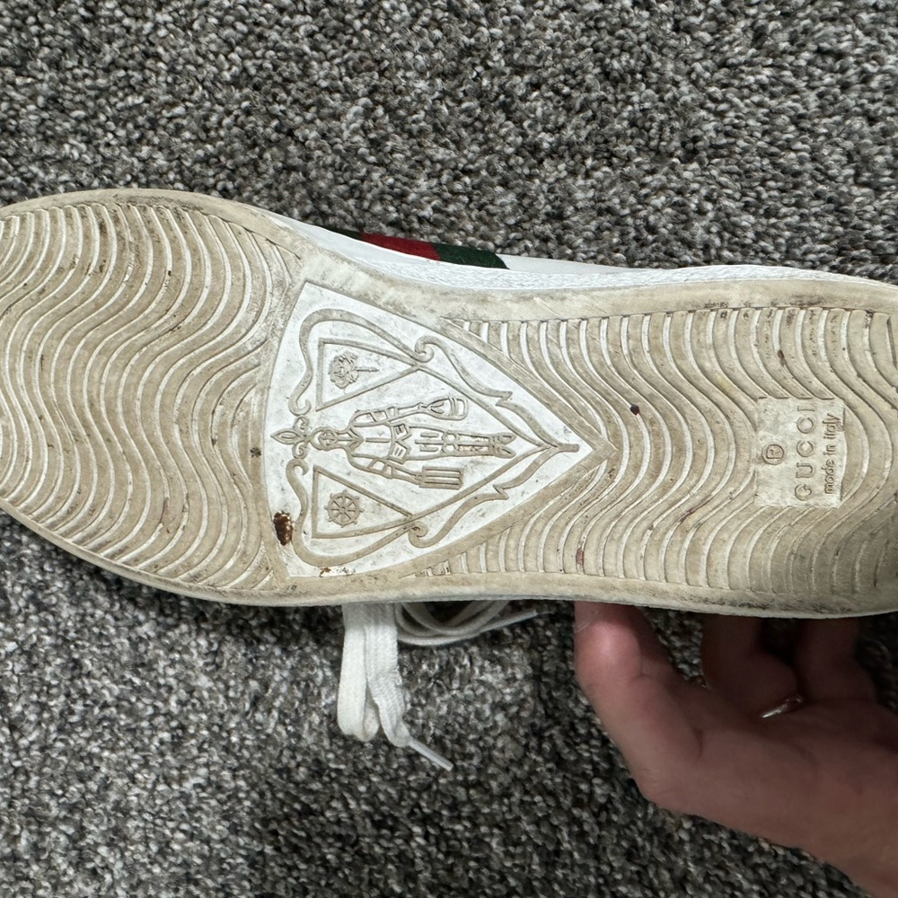 Gucci ace sneakers bee 🐝 - Picture 7 of 10